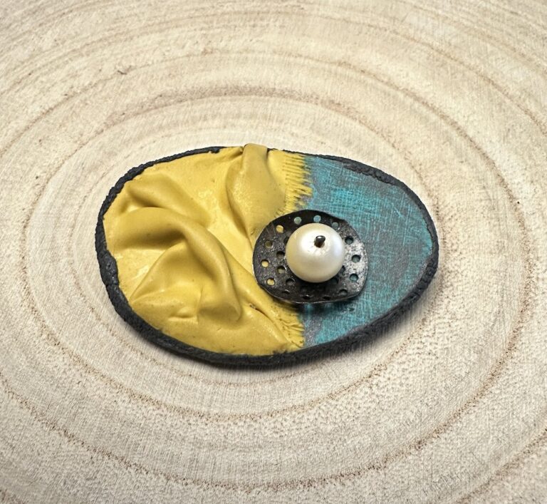 Elegant Grunge brooch in yellow and teal with a pearl by Denise Fitzsimmons
